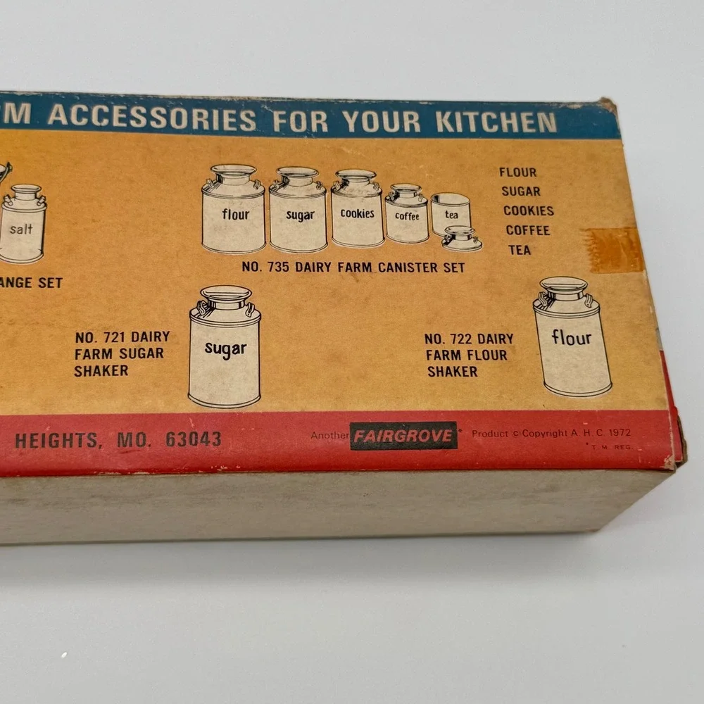 Vintage Fairgrove Miniature Dairy Farm Milk Can Aluminum Spice Shaker Set Boxed